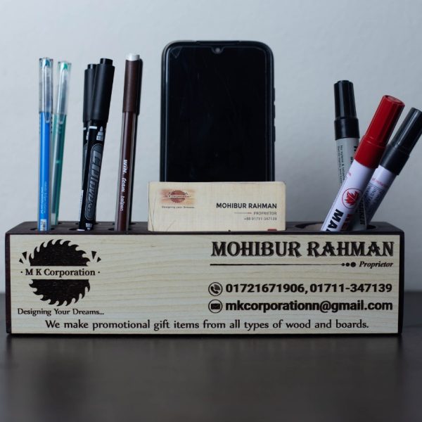 Stylish Mehgoni wood desk organizer size-3x3x10